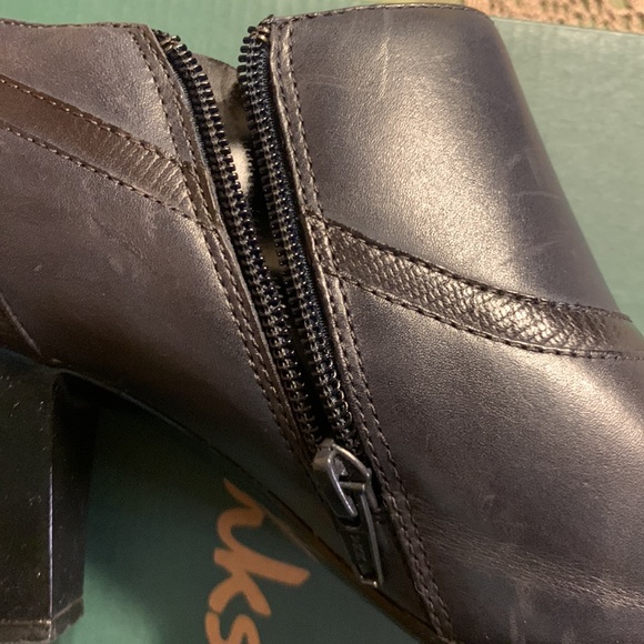 Booties - Picture 5 of 8